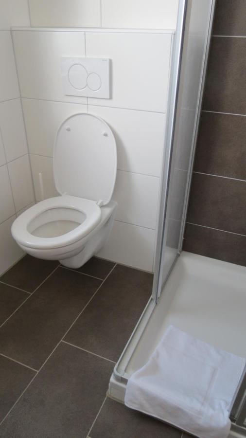 טרופאיאך Gaestehaus Eisenstrasse מראה חיצוני תמונה